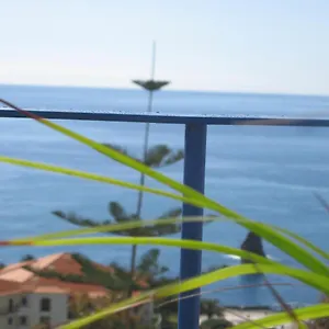 acqua-marina.madeira-islandshotels.com/